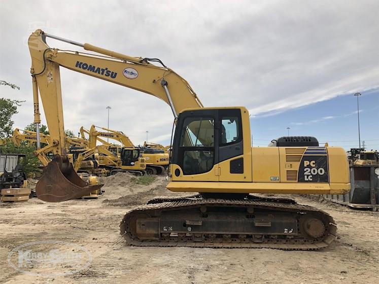 2011 Komatsu PC200LC-8 Excavator for Sale