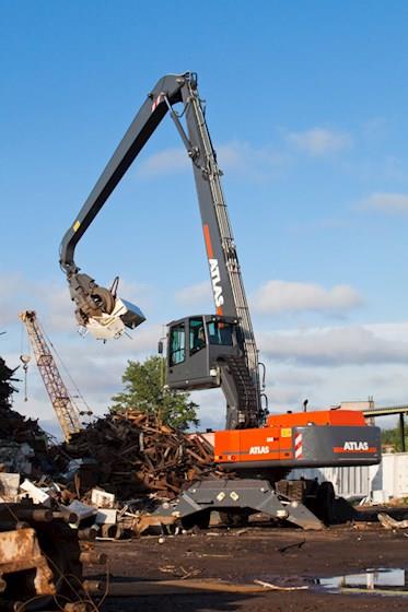 Atlas 350 MH Material Handler | New Equipment | Kirby-Smith