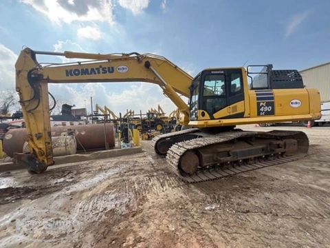 2018 Komatsu PC490LC-11 Excavator for Sale | Used Equipment | Kirby-Smith